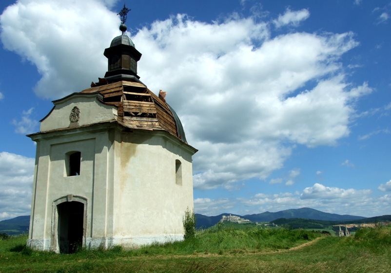 Kaplnka sv Jána Nepomuckého na Pažici